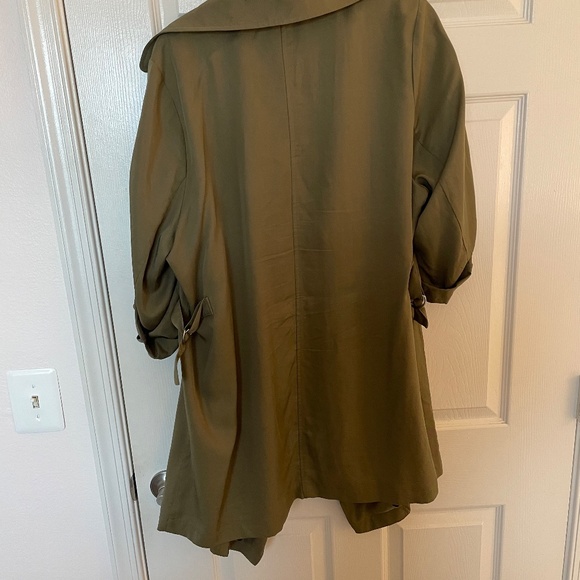 New Look Khaki Green Open Trench - Picture 3 of 6